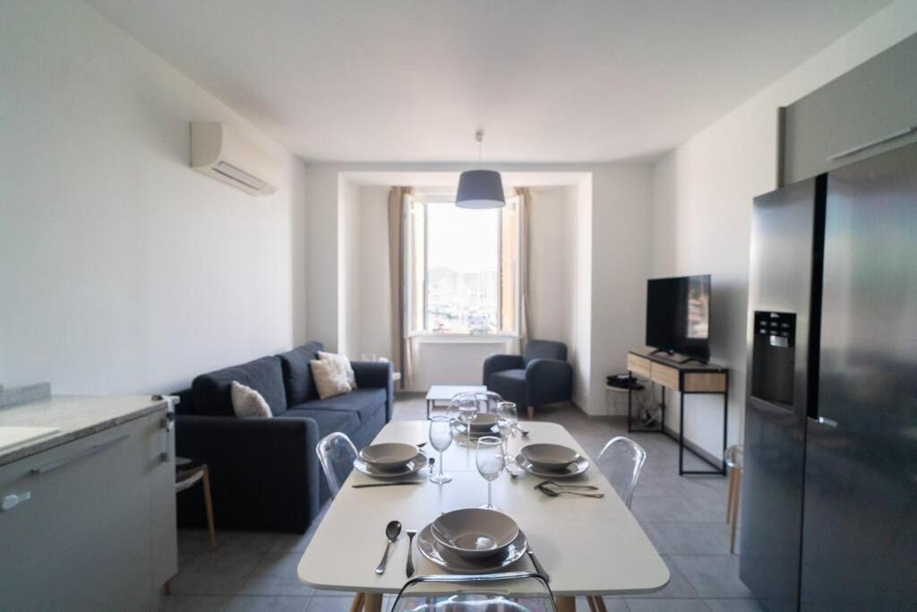 Appartement T4 Vue Mer Proche Gare Et Centre Ville Ajaccio  Exterior foto