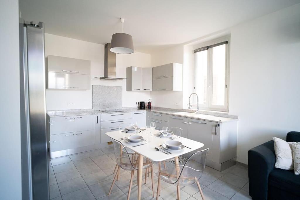Appartement T4 Vue Mer Proche Gare Et Centre Ville Ajaccio  Exterior foto